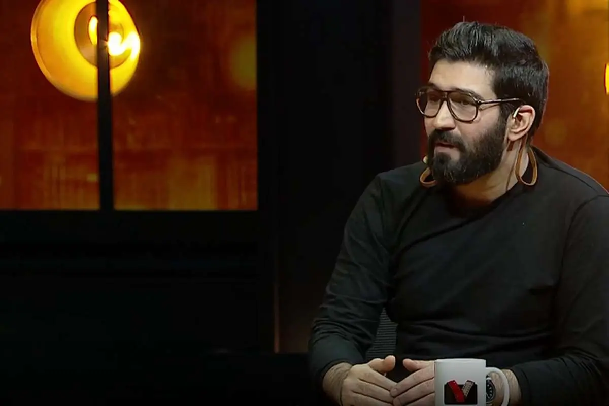 (ویدئو) حمله تند مجری صداوسیما به فراستی روی آنتن زنده