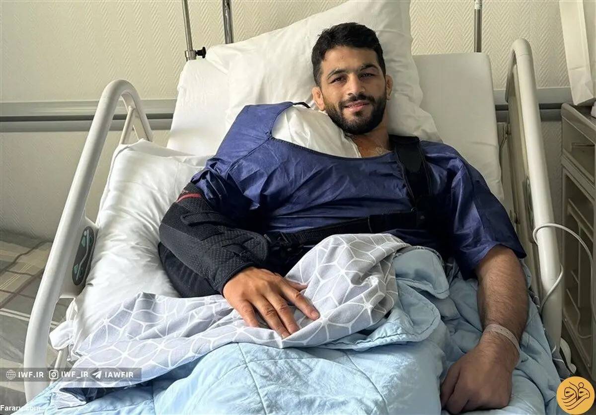 (عکس) حسن یزدانی با دسته گل به ایران برگشت