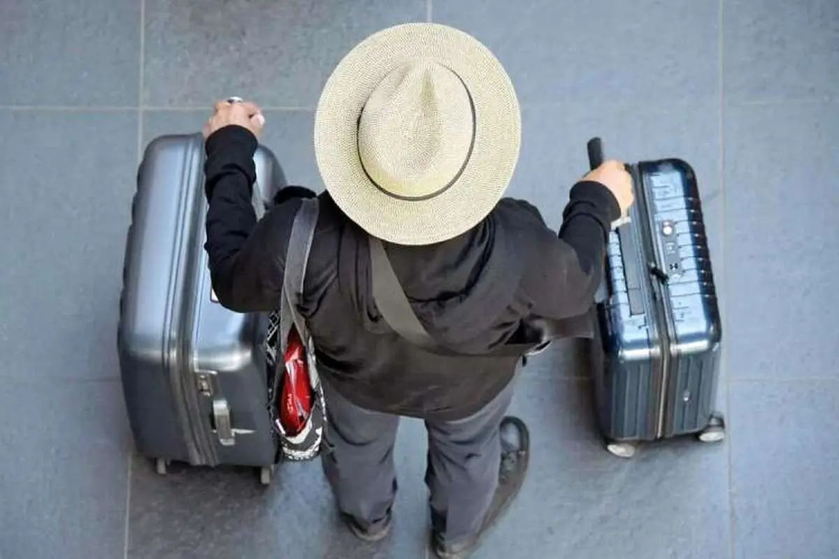 مهاجرت به غرب، سیاهوسفید مطلق نیست؛ فرش قرمز برای کسی پهن نکردهاند!