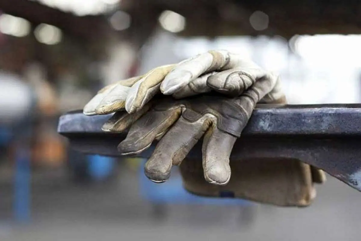 عقبماندگی ۱۲ میلیونی دستمزد کارگران