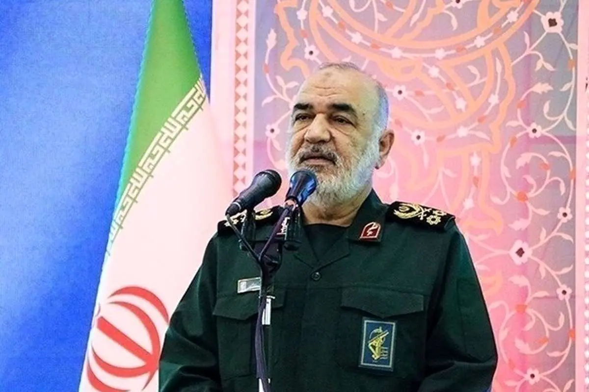 فرمانده کل سپاه: خود را برای پاسخ به هر سناریویی آماده میکنیم