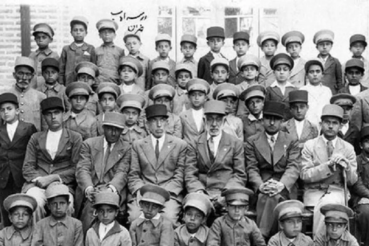 (تصویر) سفر به تهران قدیم؛ اولین مدارس مدرن ایران ۱۰۰ سال قبل