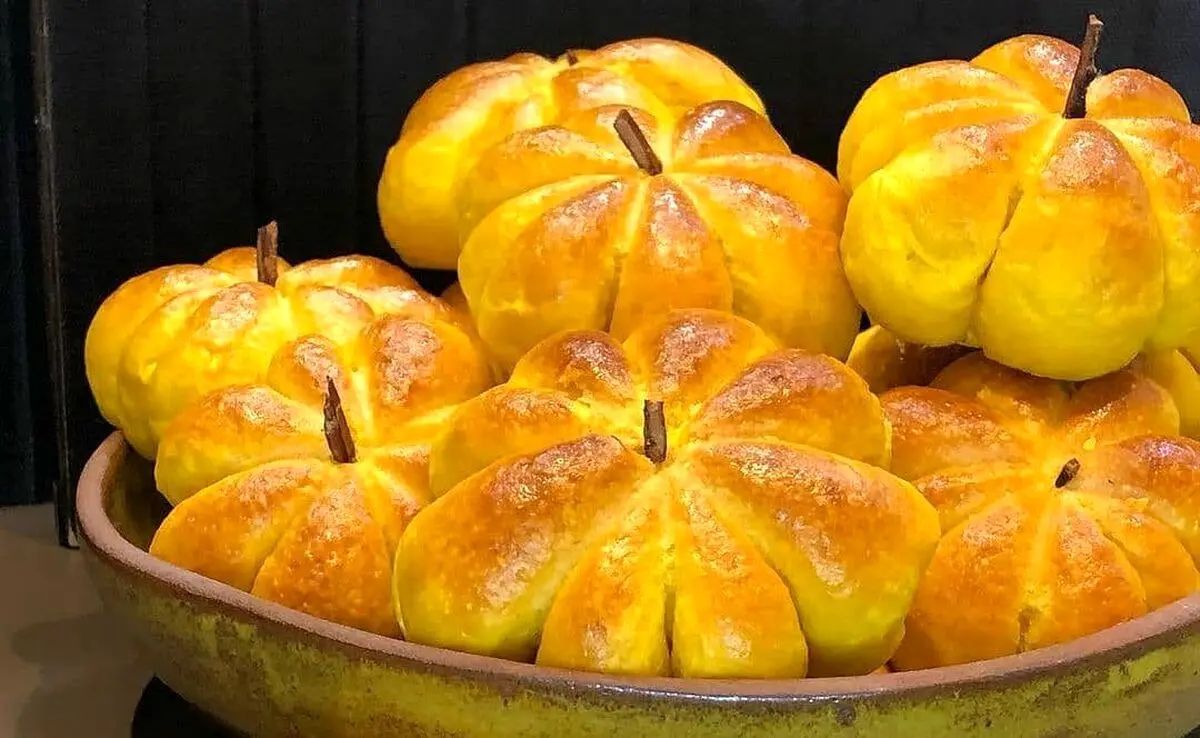 طرز تهیه نان کدو حلوایی؛ نان نرم و خوشمزه 