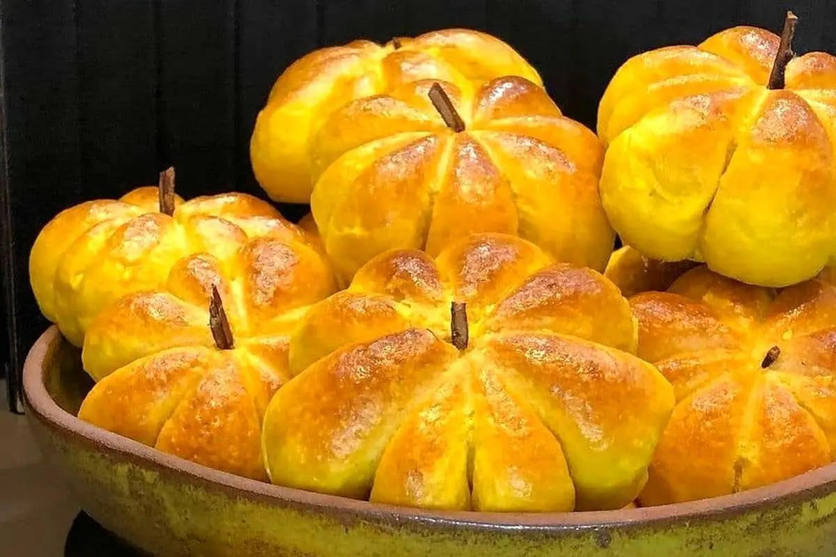 طرز تهیه نان کدو حلوایی؛ نان نرم و خوشمزه 