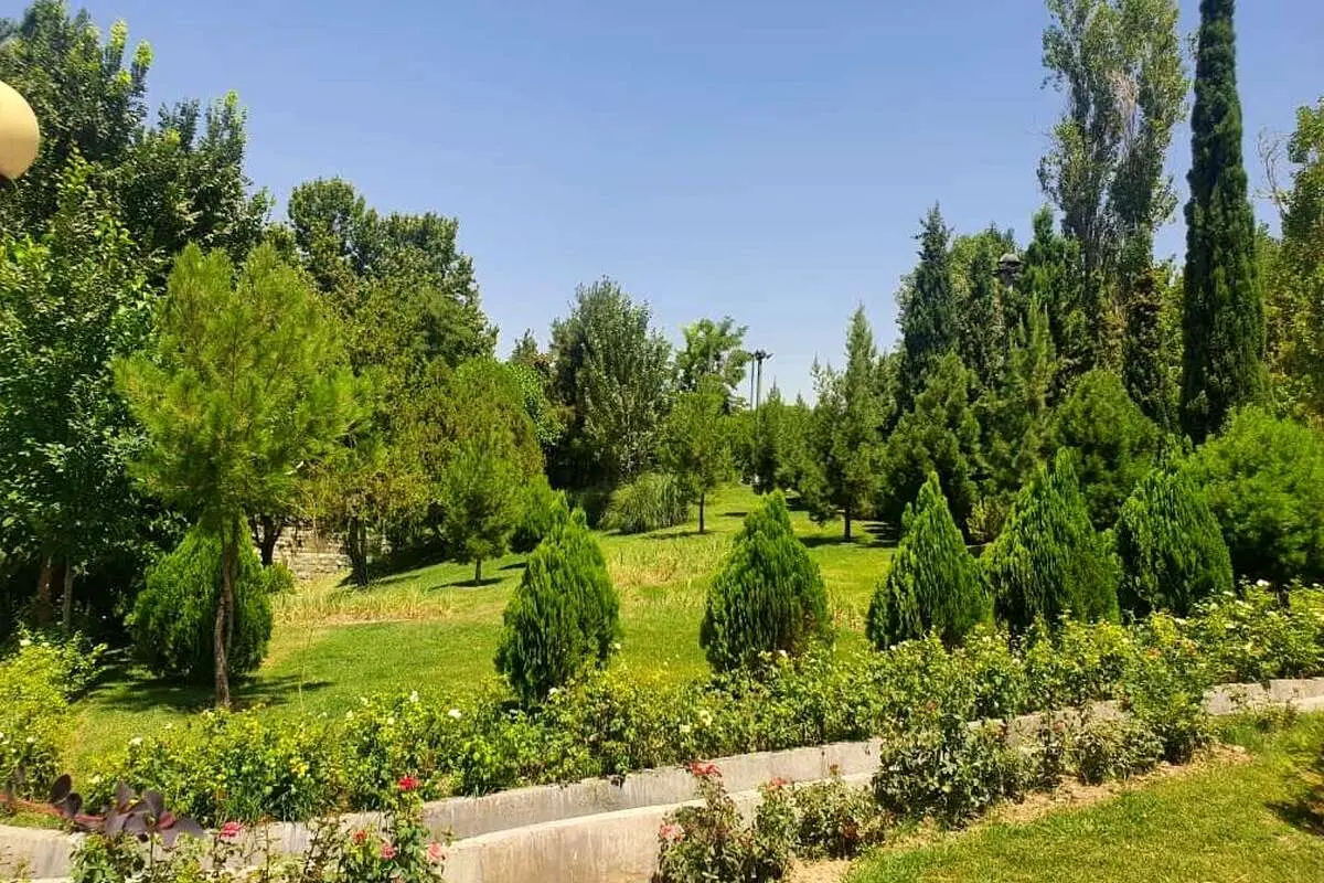 ۹ بوستان در تهران تعطیل شدند