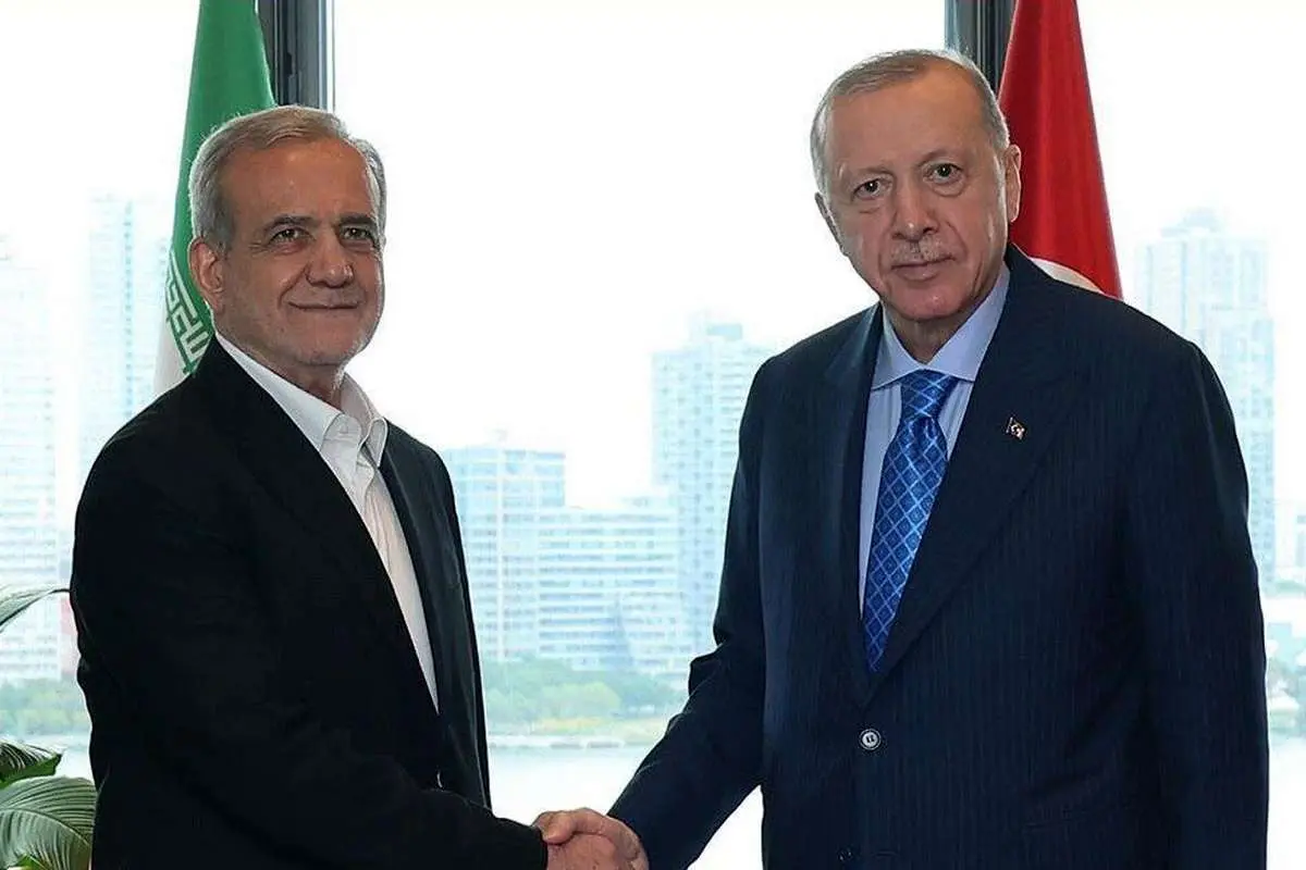 (تصویر) عکسهای تازه از ملاقات پزشکیان با اردوغان در آمریکا
