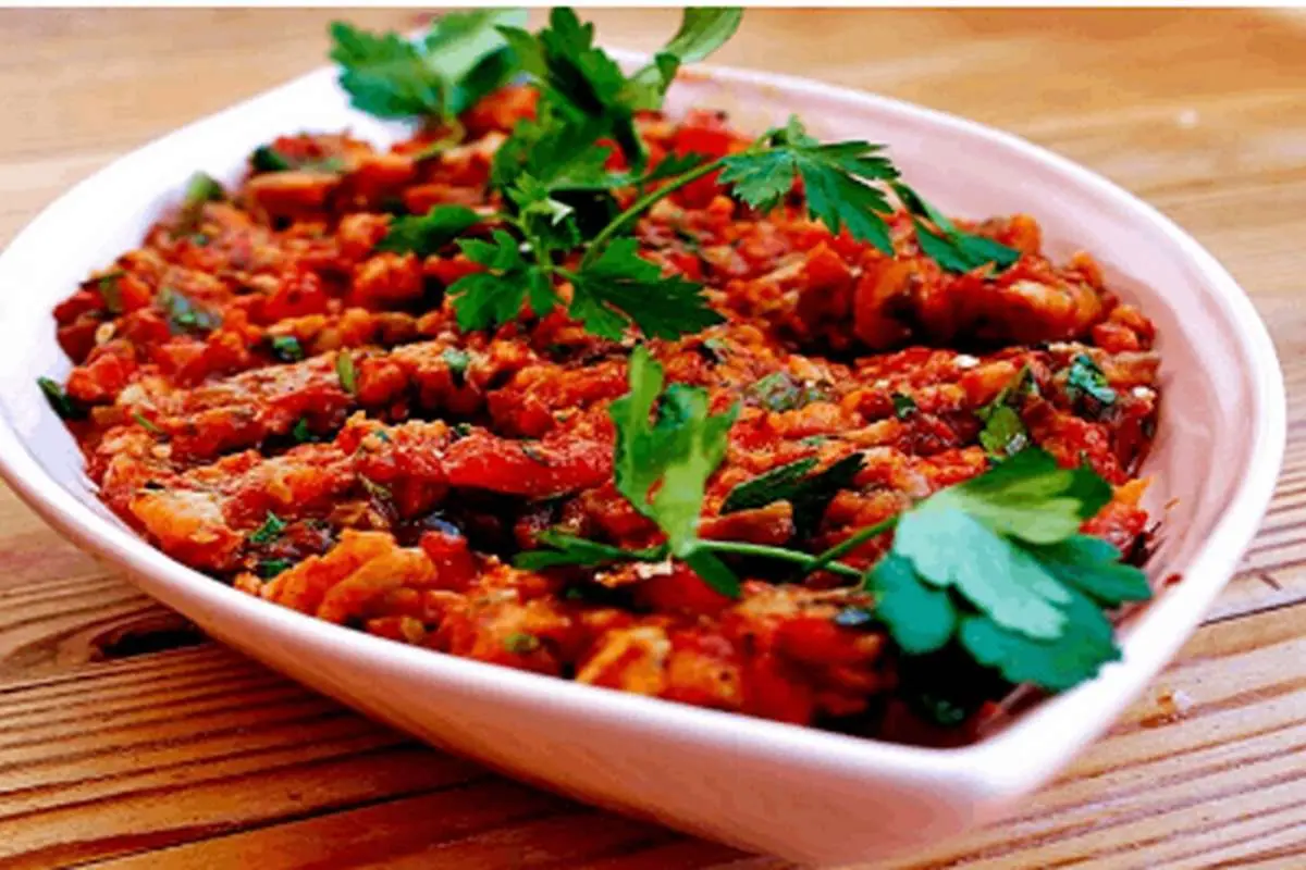 (ویدئو) طرز تهیه ملاقورمه؛ یک غذای اصیل و خوشمزه گیلانی