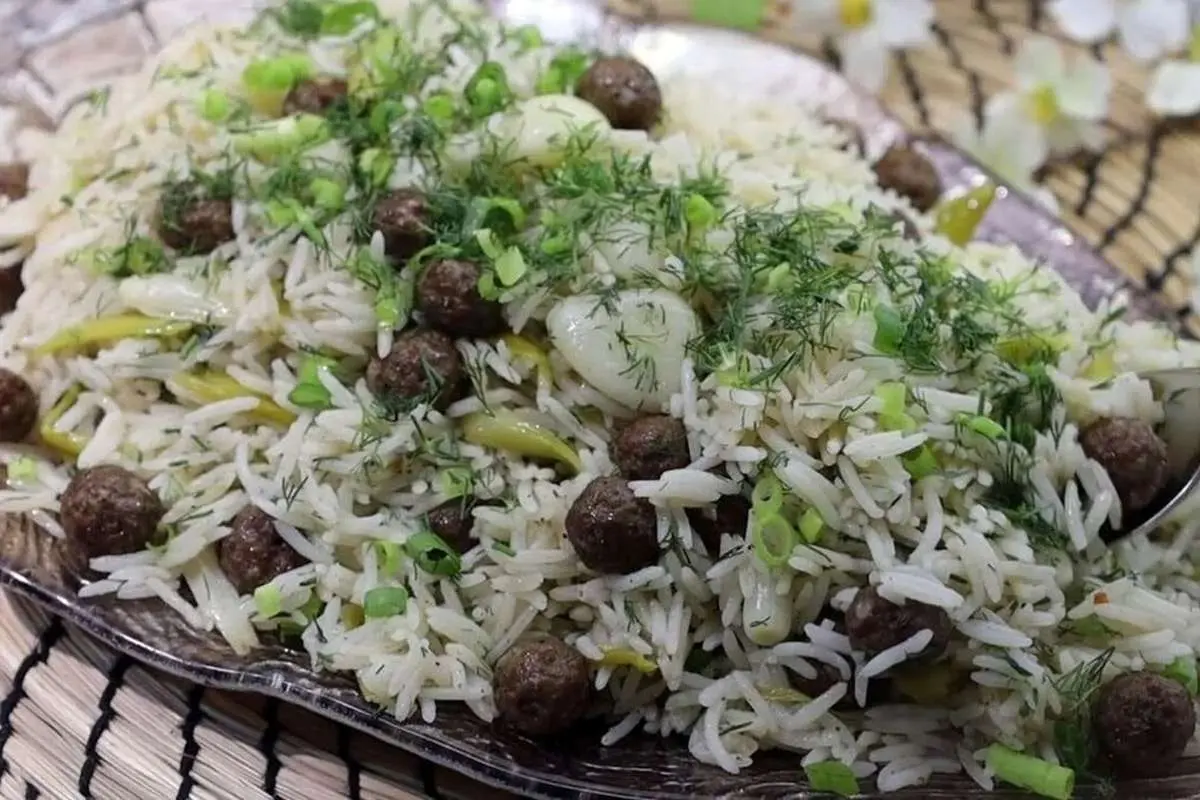 (ویدئو) طرز تهیه «سیر پلو ترکیه ای»؛ یک غذای خوشمزه و جدید