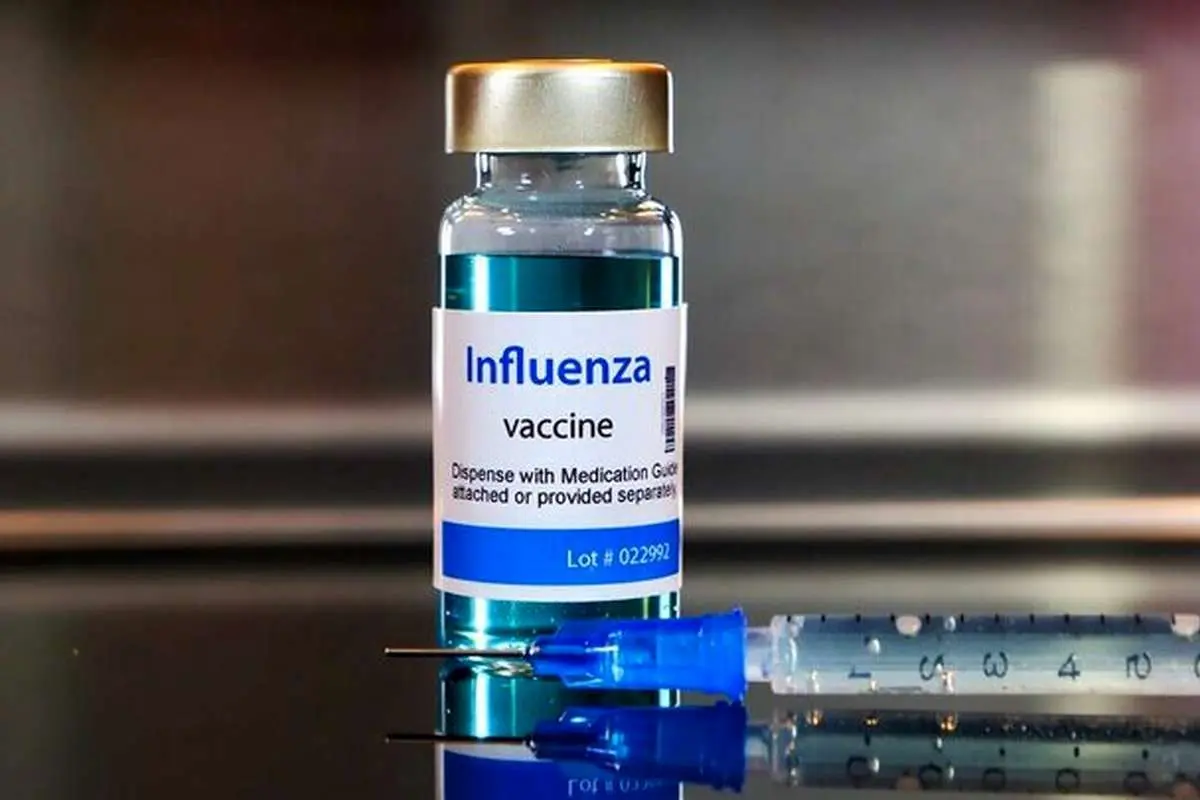 تخلف جدید داروخانه‌ها؛ الزام به خرید واکسن ایرانی آنفلوانزا