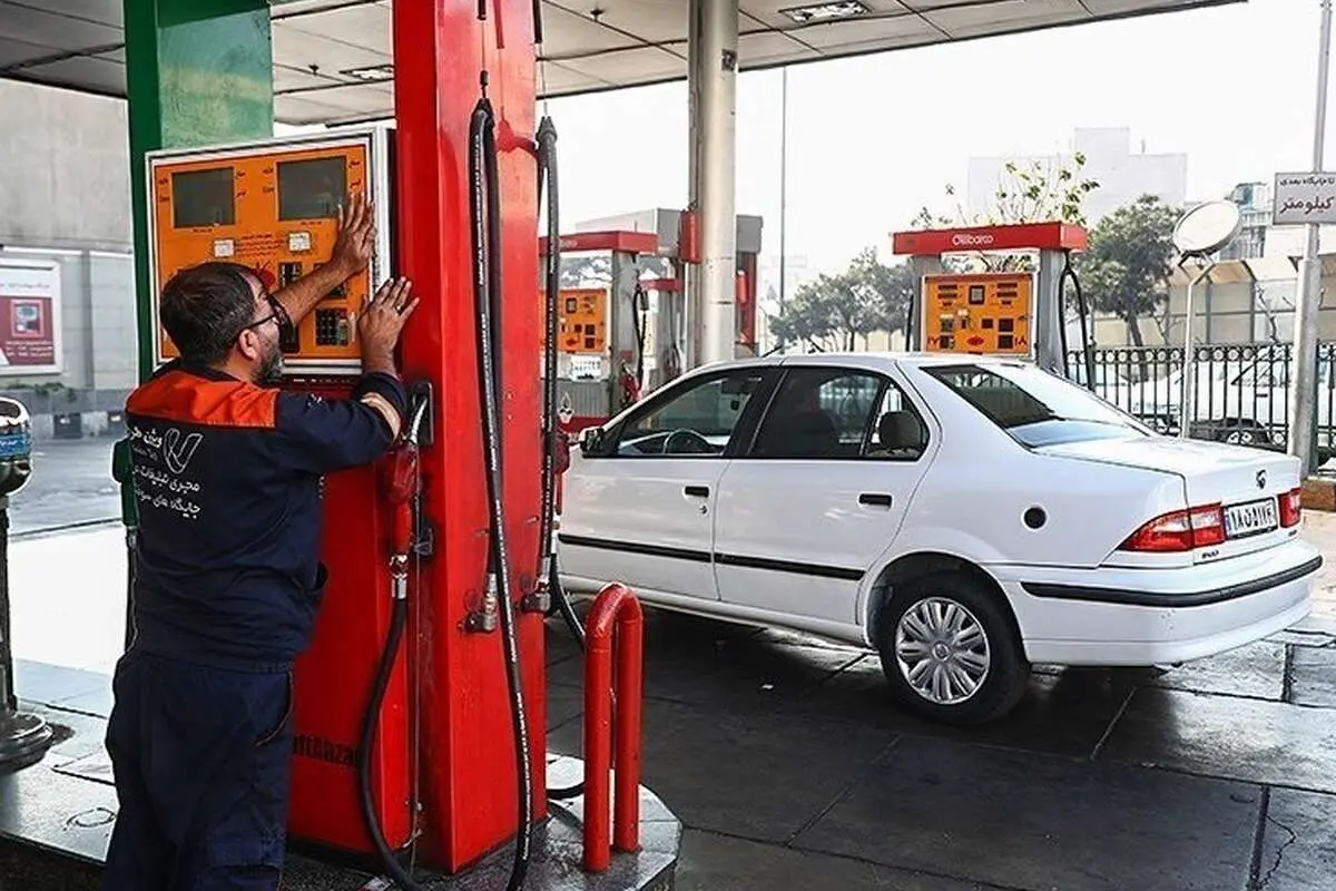 مجلس برنامه‌ای برای افزایش قیمت بنزین و برق ندارد