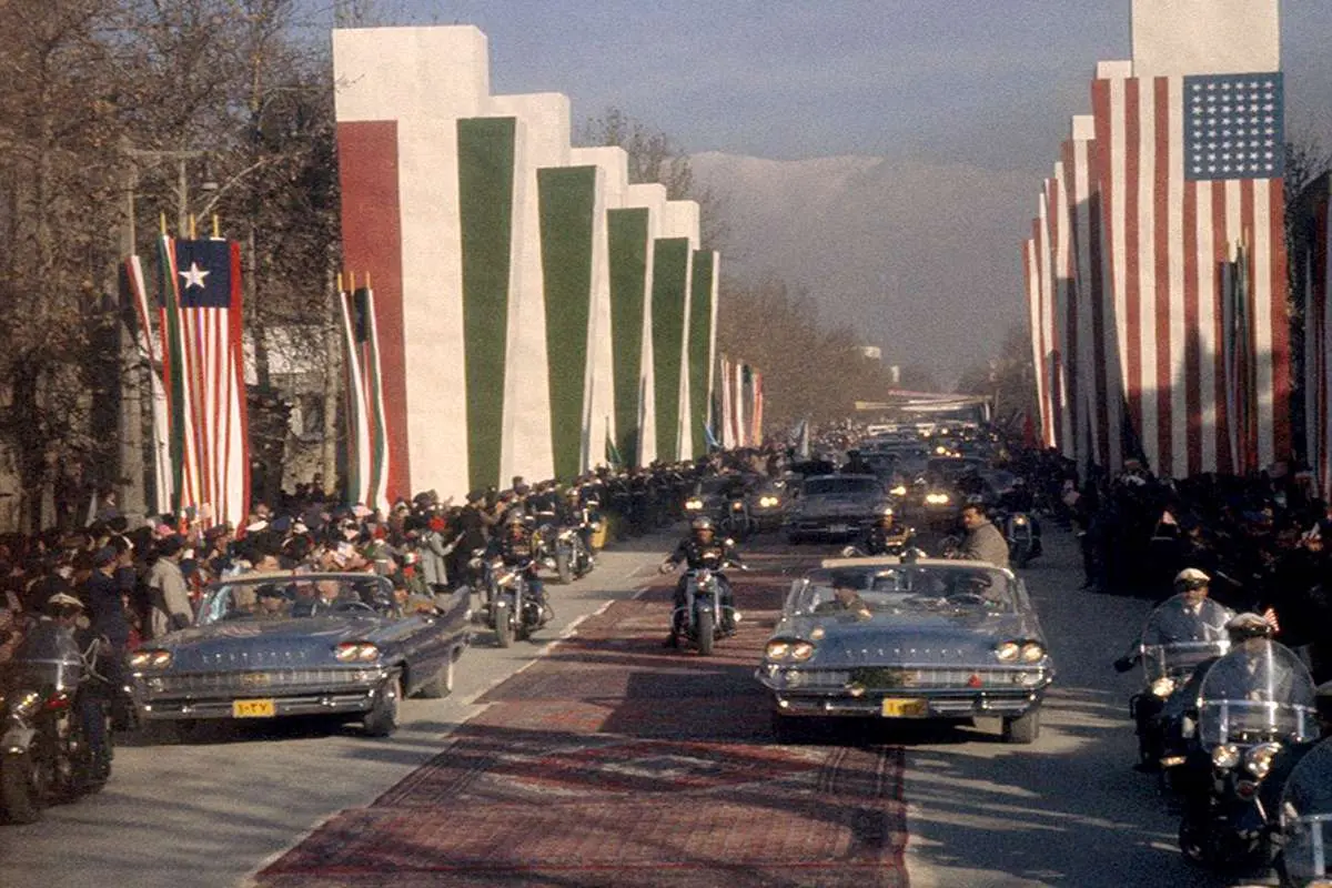 (تصویر) آیزنهاور در خیابان‌های تهران