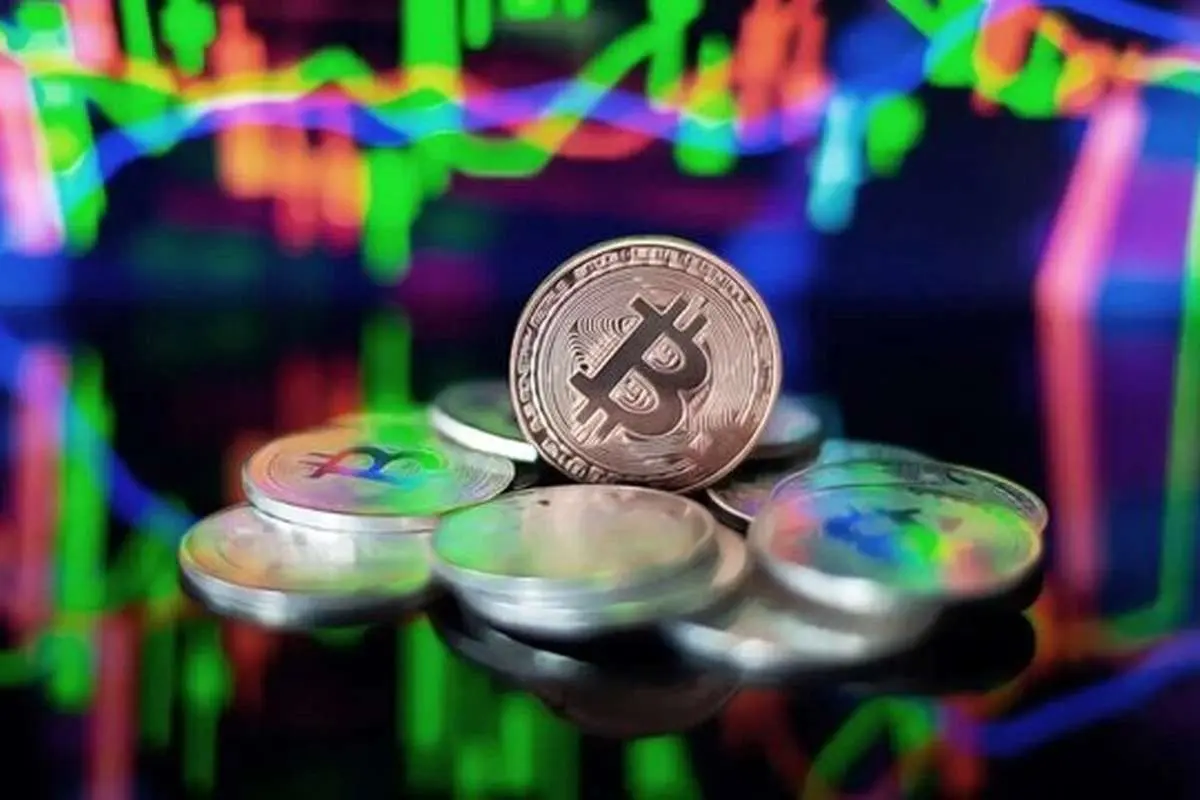 چند گزینه در مقابل بیتکوین قرار دارد؟