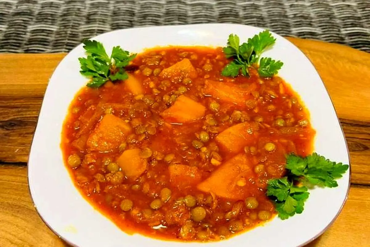 طرز تهیه خوراک عدسی متفاوت و خوشمزه شمالی