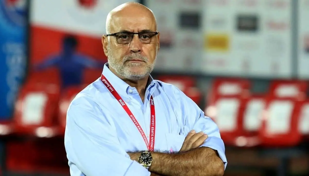 حمله سرمربی سابق پرسپولیس به فوتبال عربستان