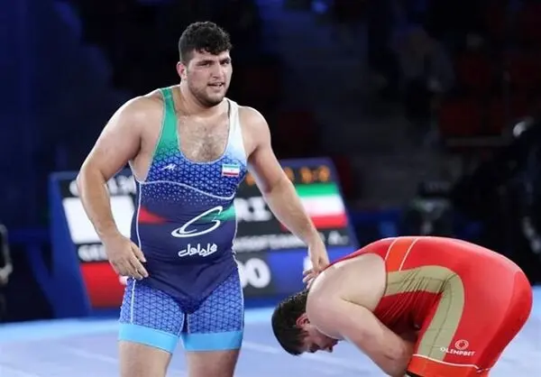 یک کشتی‌گیر دیگر ایران در پی تغییر تابعیت