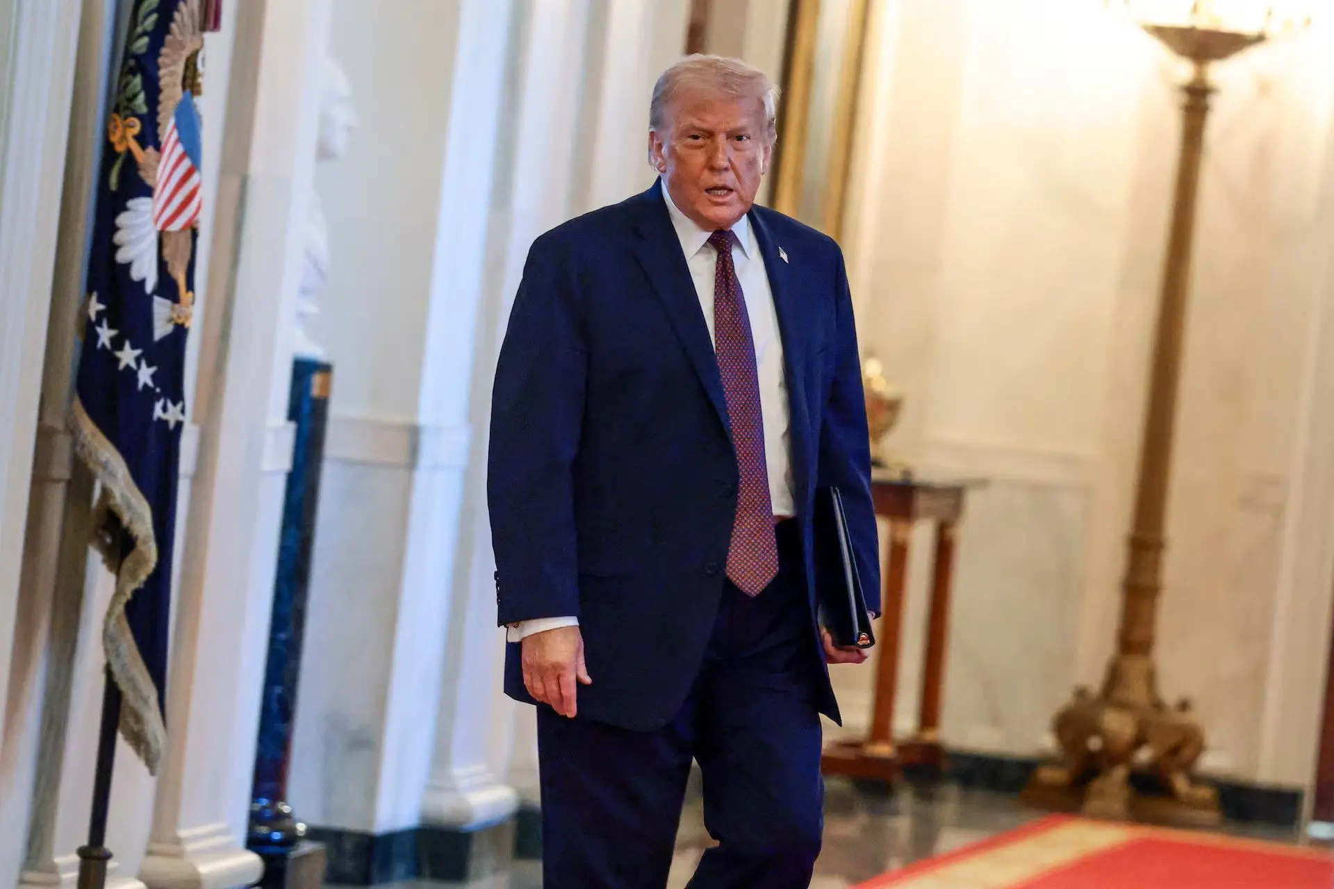 خطر افتادن دنیا در تله ایجاد سردرگمی ترامپ 