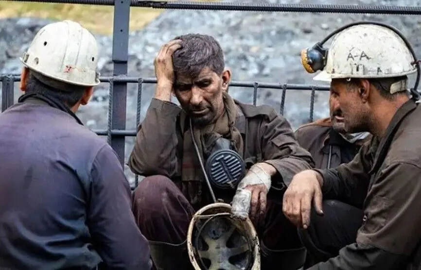 زخم تحریم بر تن کارگران
