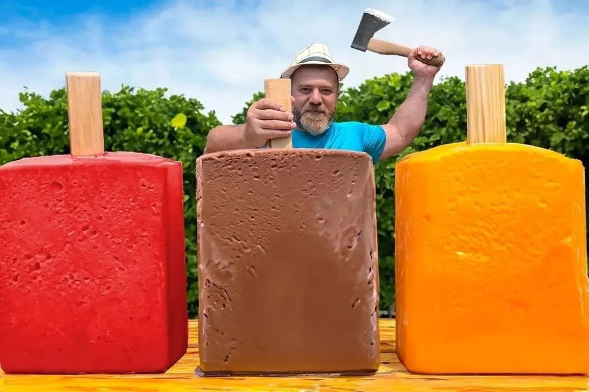 (ویدئو) طرز تهیه بستنی غول پیکر با هندوانه، پرتقال و شیر کاکائو