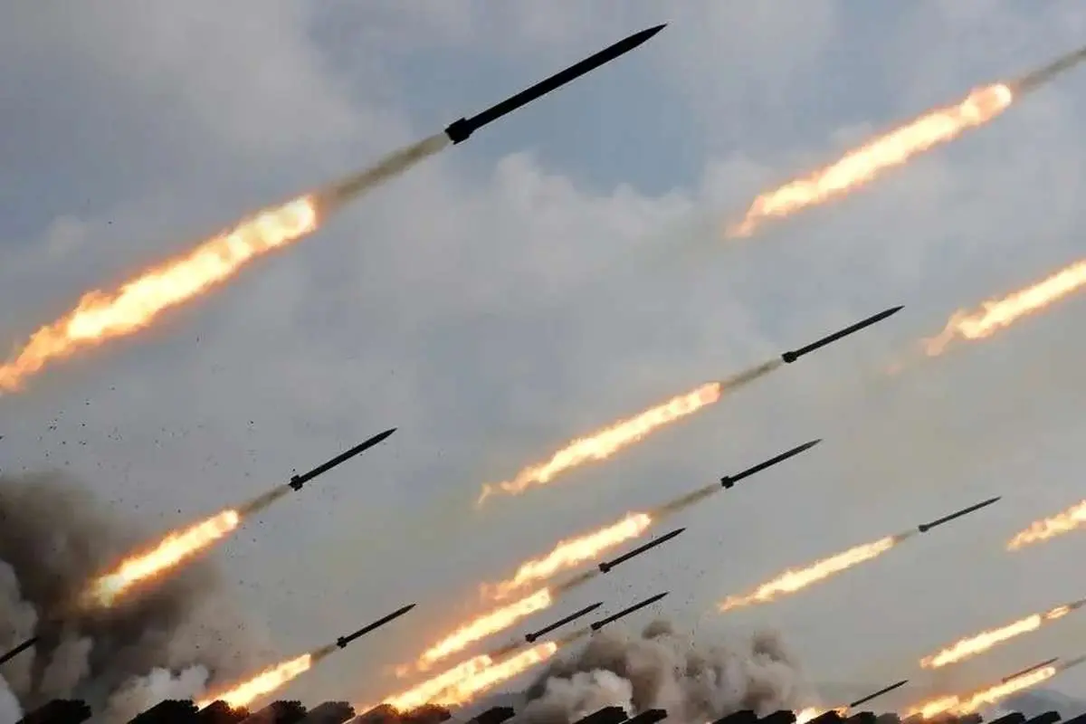 شعار «جنگ» میدهند، اما یکروز حضور در جبهه هم ندارند