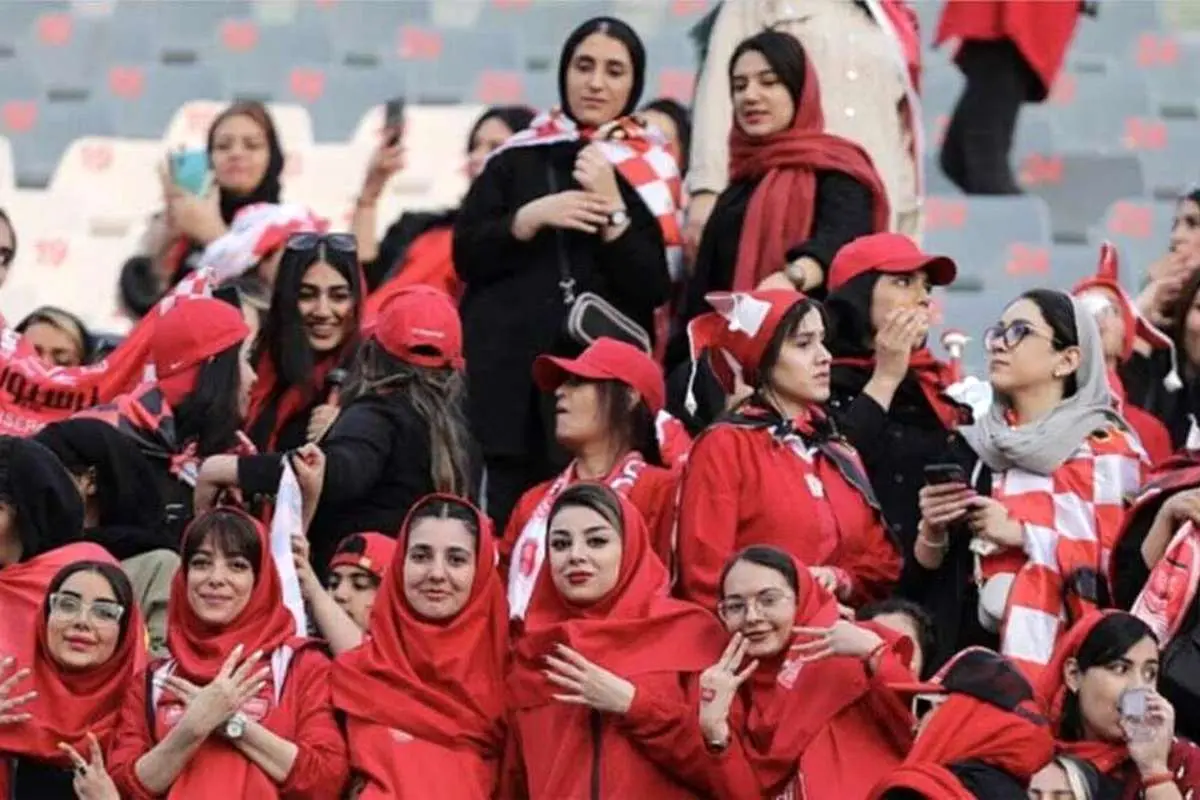 ۳۰۰ دختر در تستهای تمرینی باشگاه پرسپولیس!
