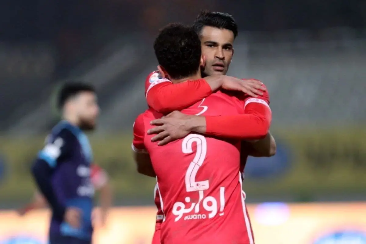 سایه کمرنگ عیسی آل‌کثیر در پرسپولیس