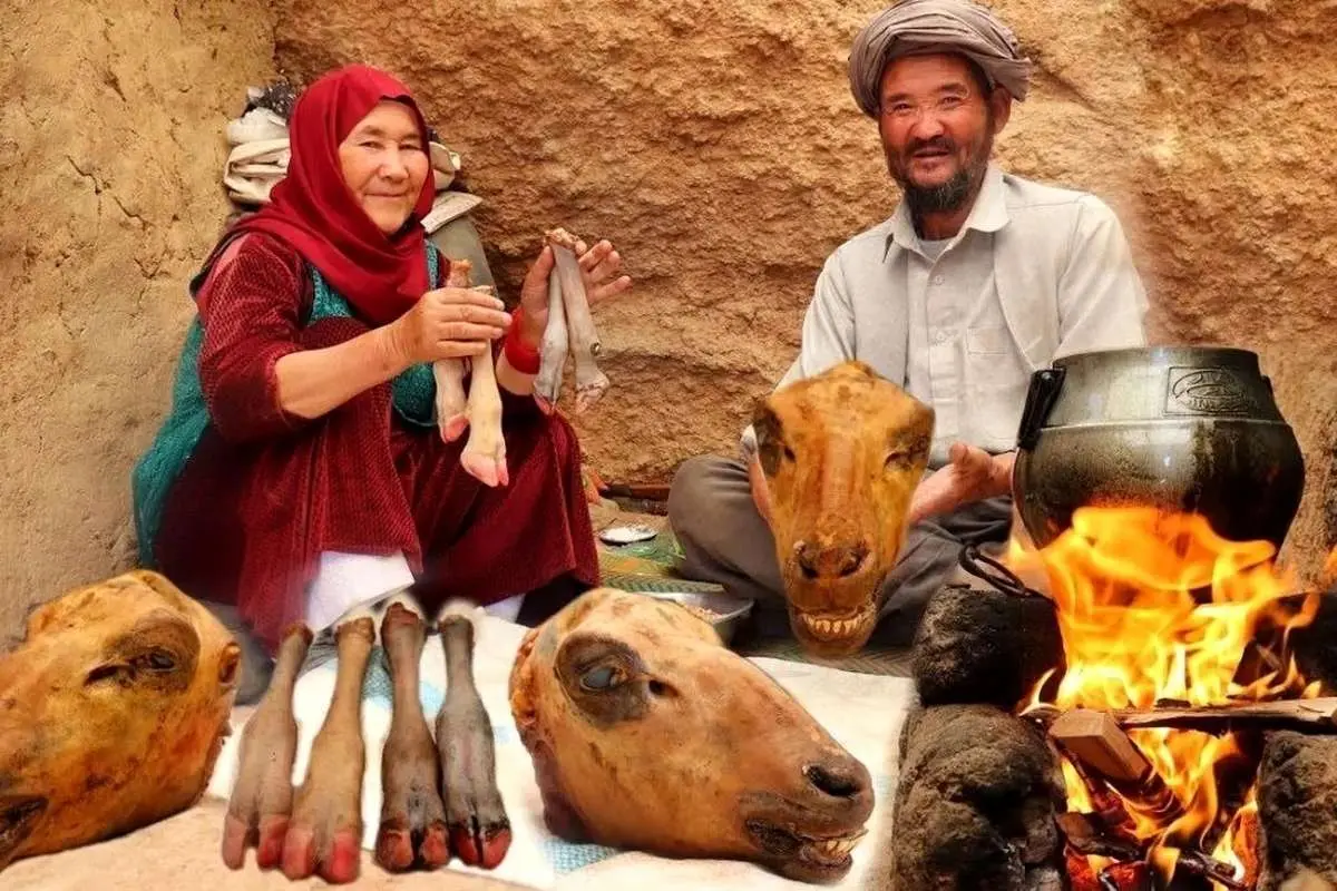 فرآیند پخت کله‌پاچه به روش یک زوج غارنشین افغان (ویدئو)