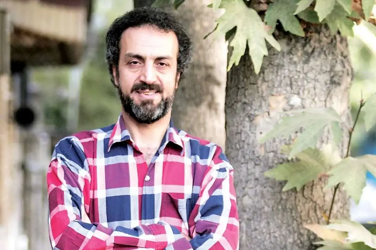 رنانی: هواپیمای انقلاب سفر خود را به پایان رسانده، نمی‌گوید کمربندها را باز کنید