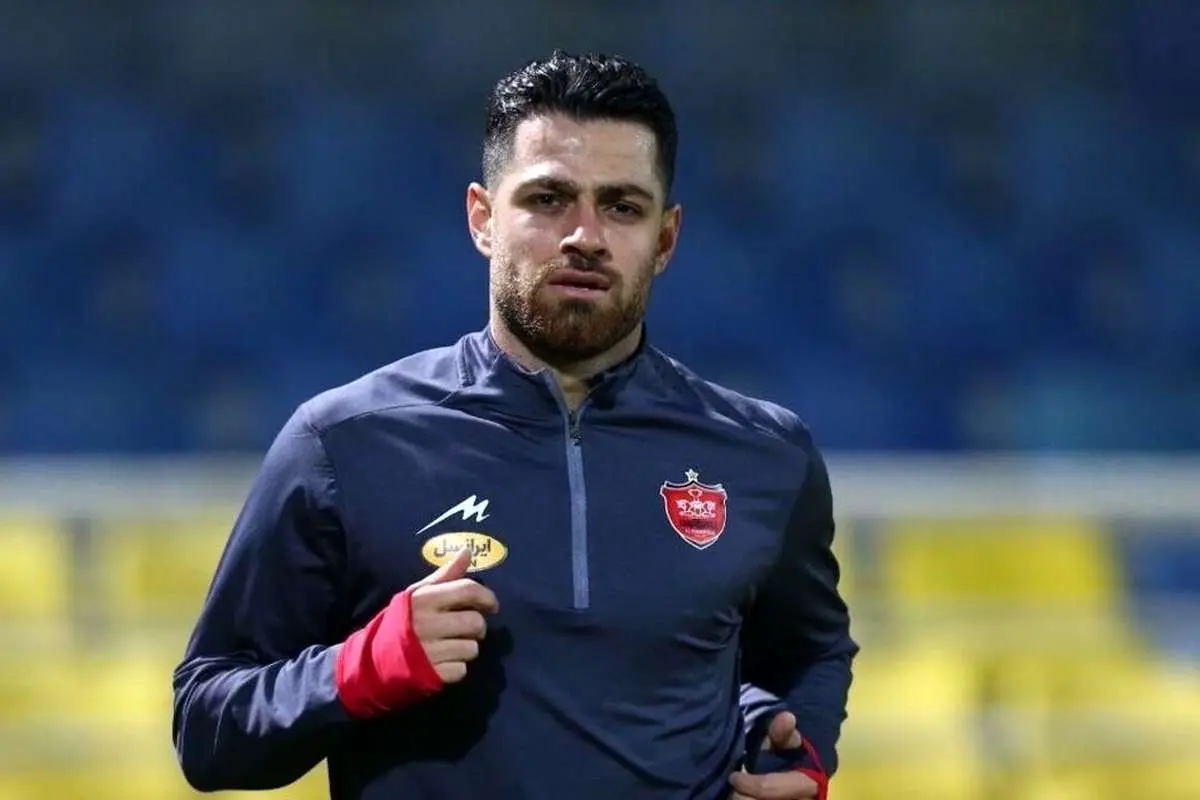 (عکس) سانسور عجیب استقلال توسط مدافع پرسپولیس