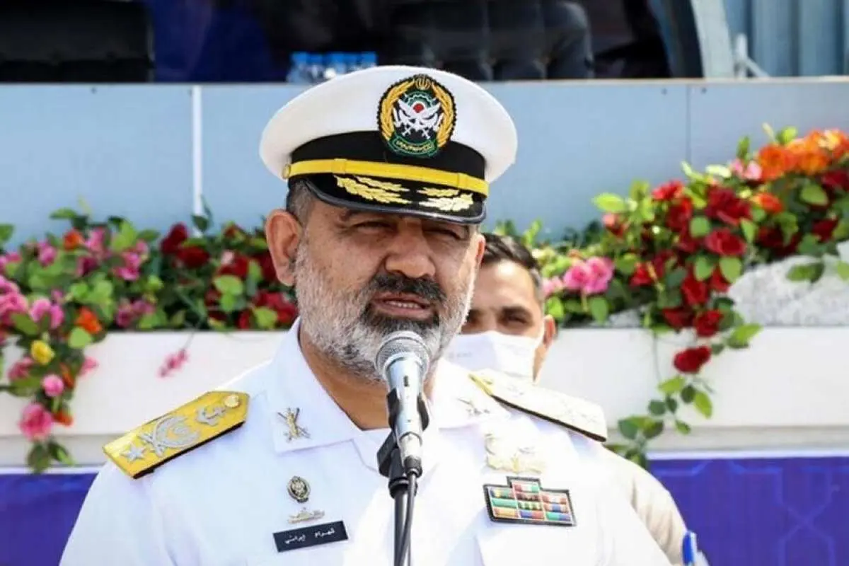 نهایت حقارت نظامی این است که برای پهپاد ساده شناسایی، اف ۱۸ را بلند می‌کنند