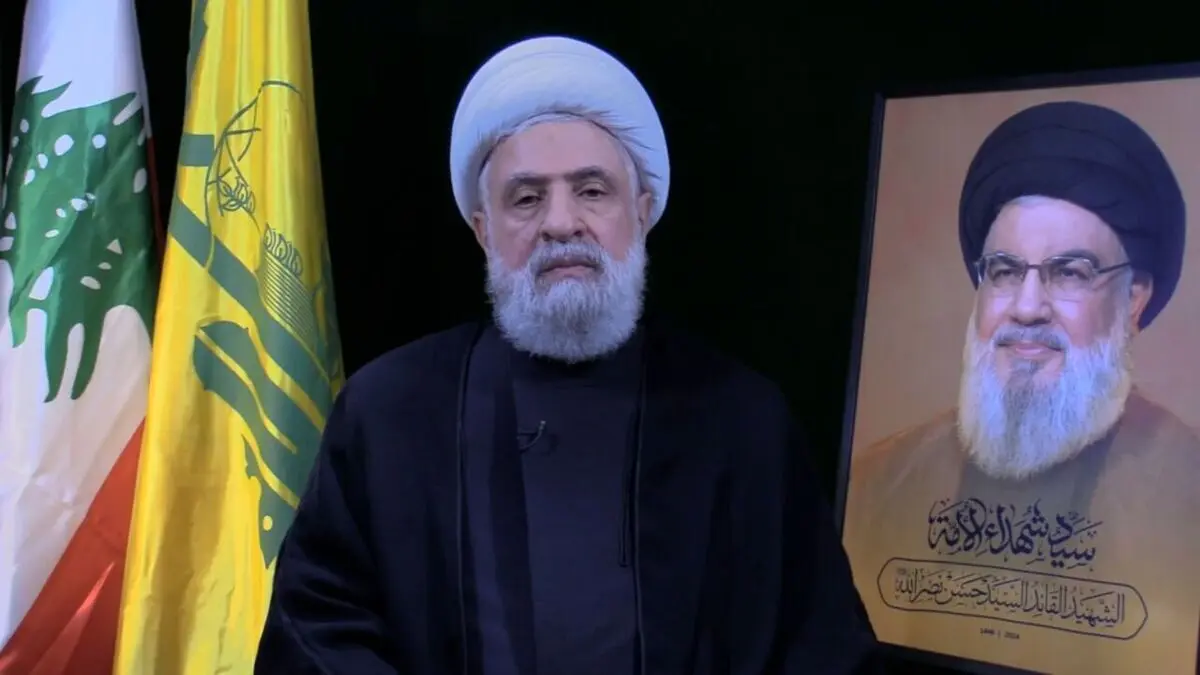 شیخ نعیم قاسم دبیرکل حزب الله با یونیفرم نظامی (عکس)