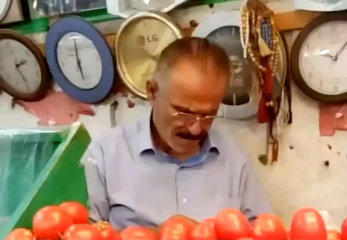 غم‌انگیزترین گوجه فروشی دنیا! (ویدئو)