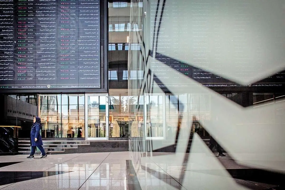 زیان ۸ درصدی تا سه‌شنبه بزرگ