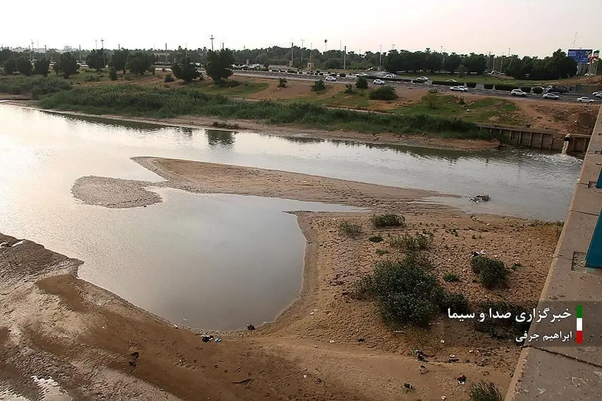 آلودگی زیست محیطی رود کارون (تصاویر)