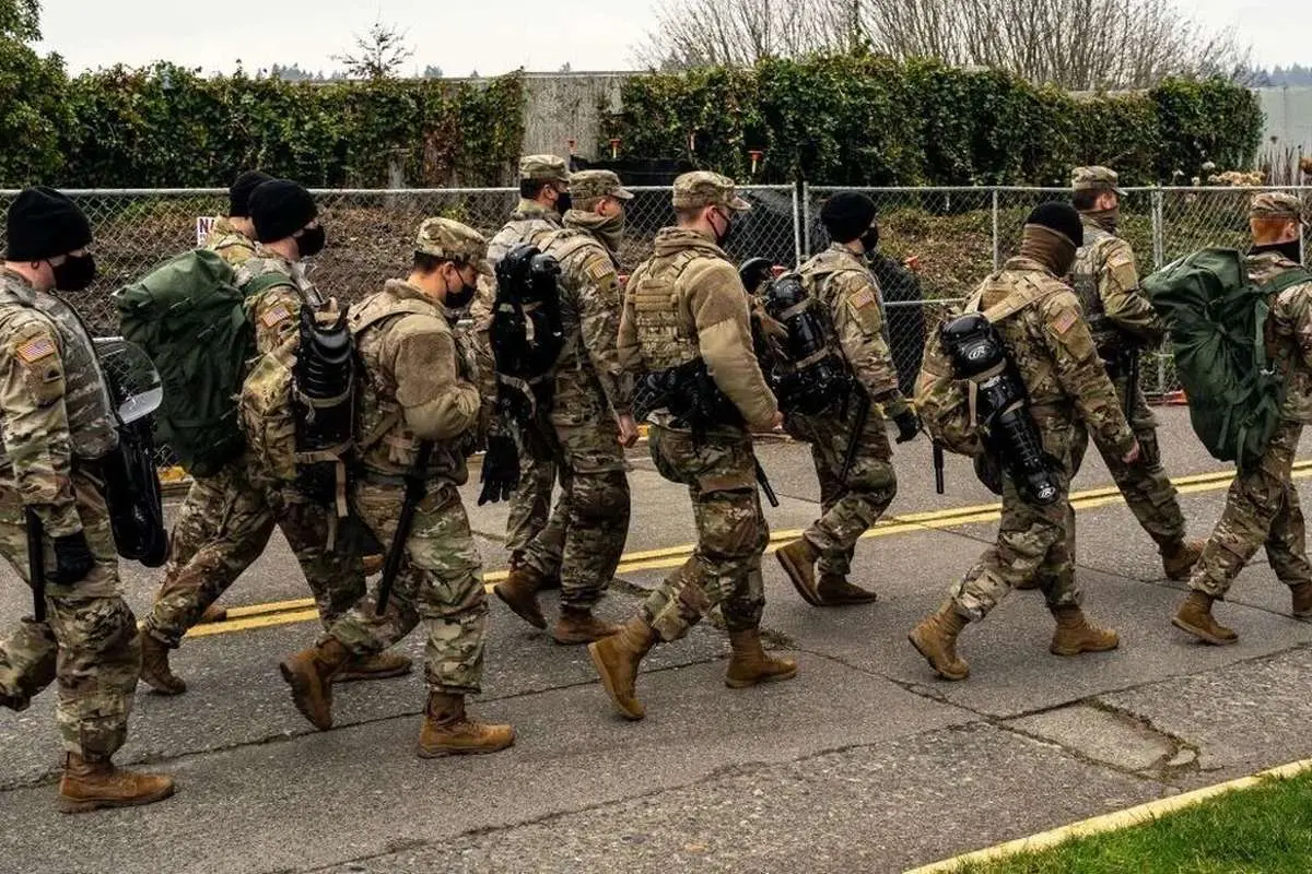 آماده‌باش گارد ملی؛ آمریکا در هراس خشونت طرفداران ترامپ