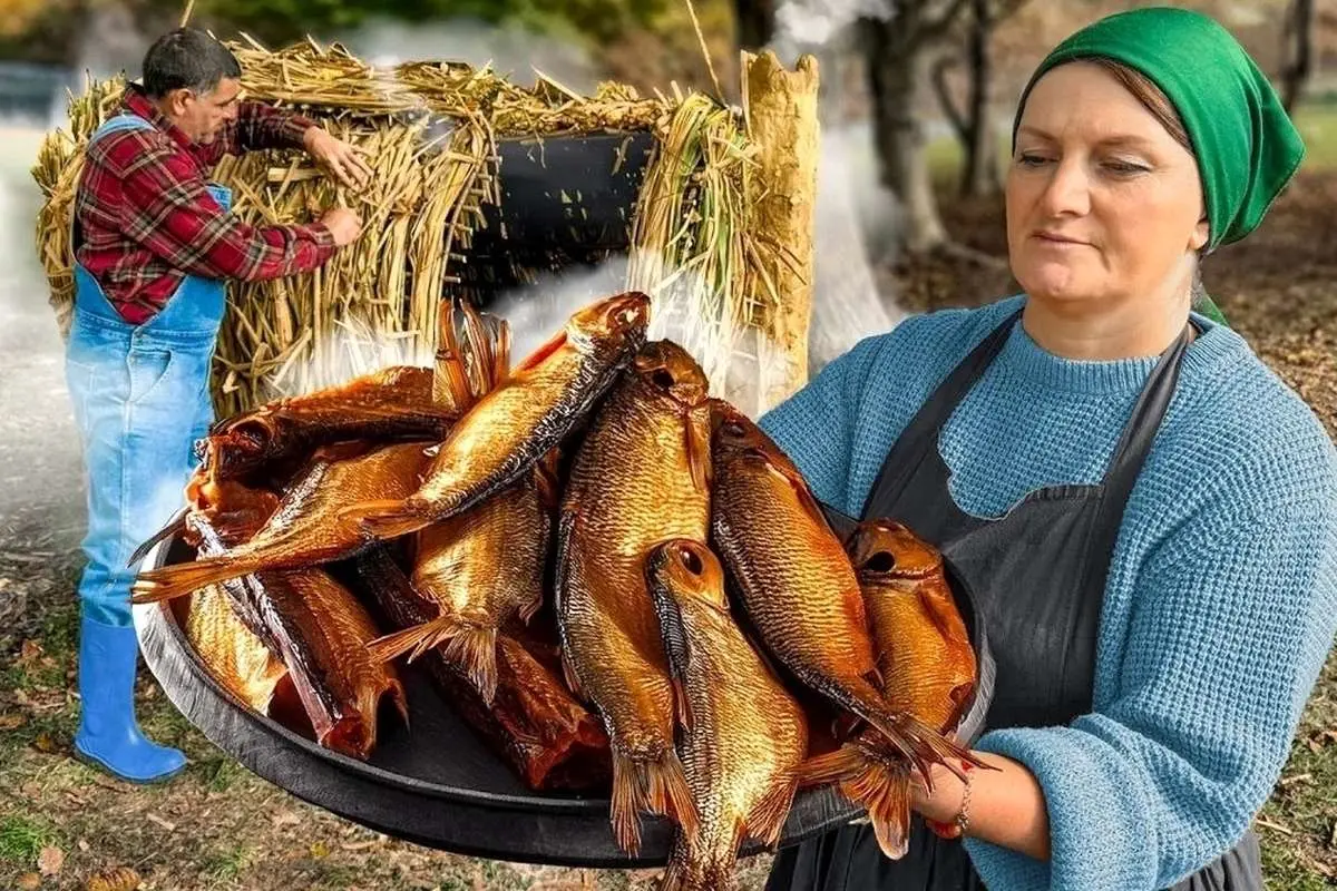فرآیند دودی کردن ماهی و قارچ به روش زوج روستایی آذربایجانی (ویدئو)