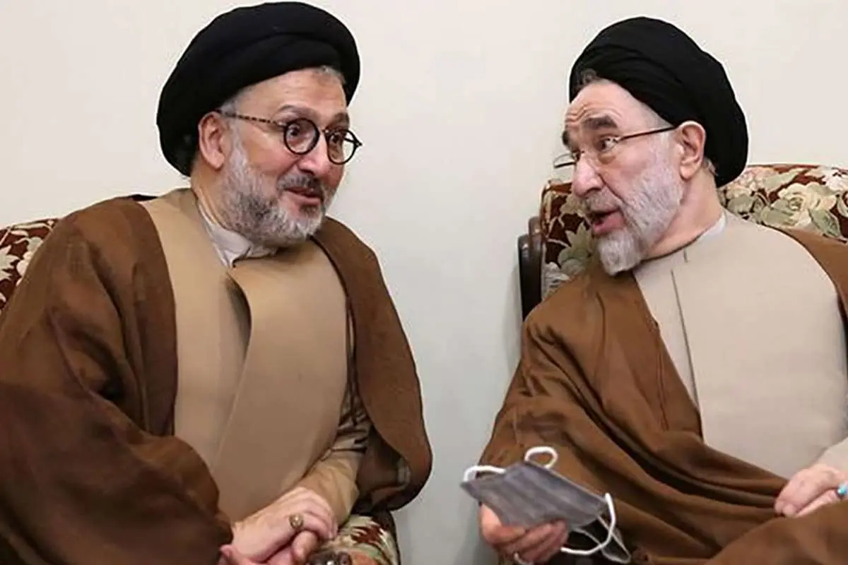 جلسه مجمع روحانیون مبارز به ریاست محمد خاتمی (تصویر)