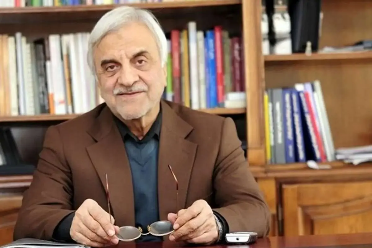 ایران قبل از حل تحریمها باید معضل خودتحریمی را حل کند