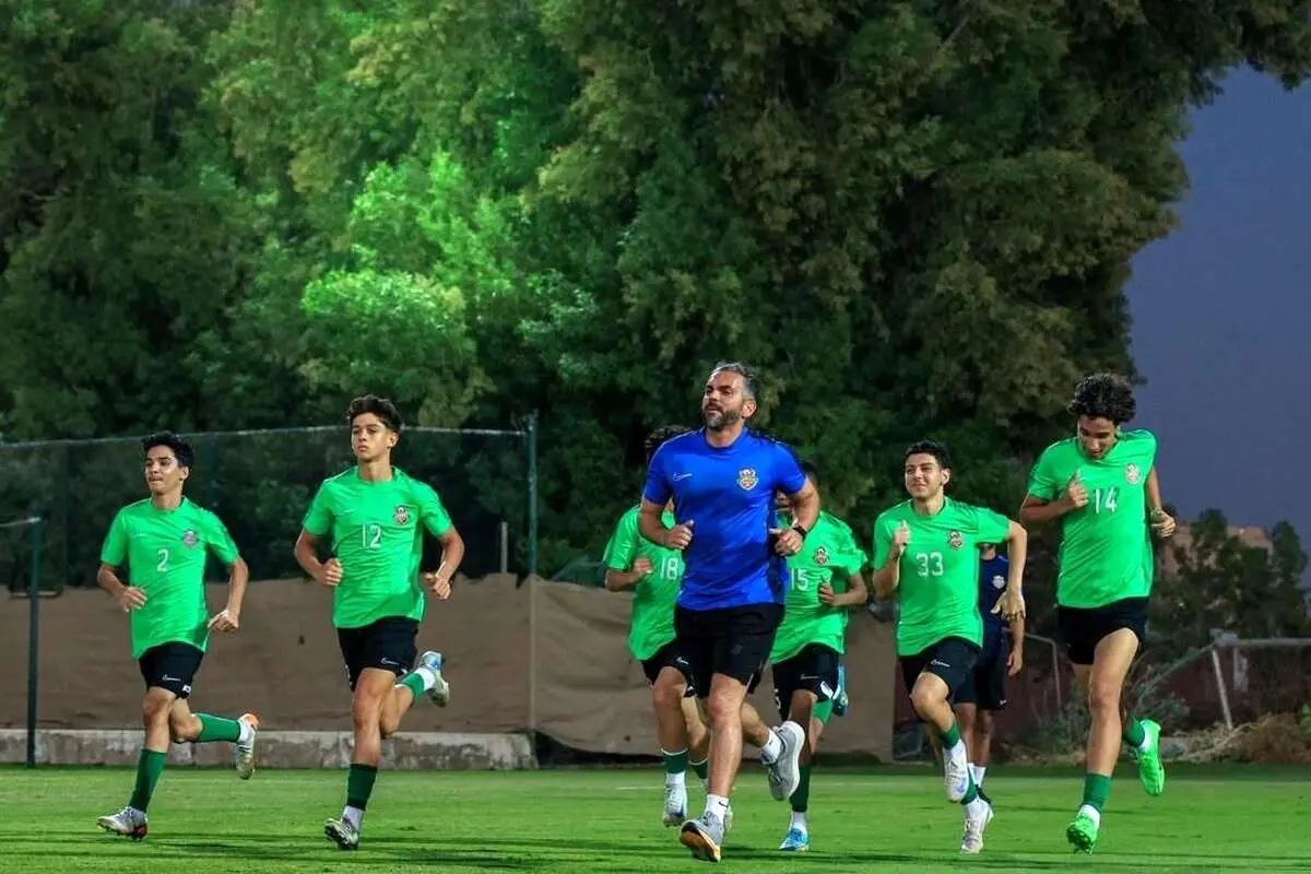 بازیکن نام آشنای فوتبال ایران مربی شباب الاهلی شد