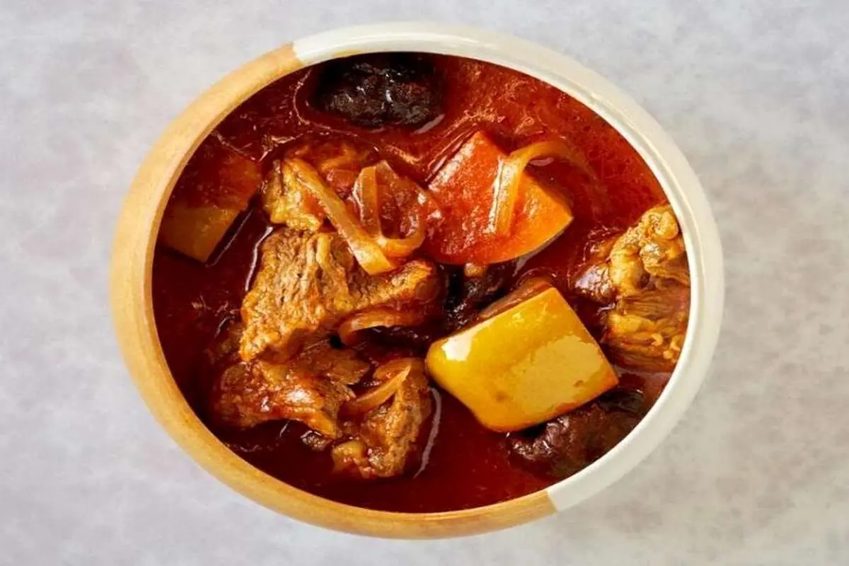 اگر یبوست دارید این خورشت محلی را از دست ندهید