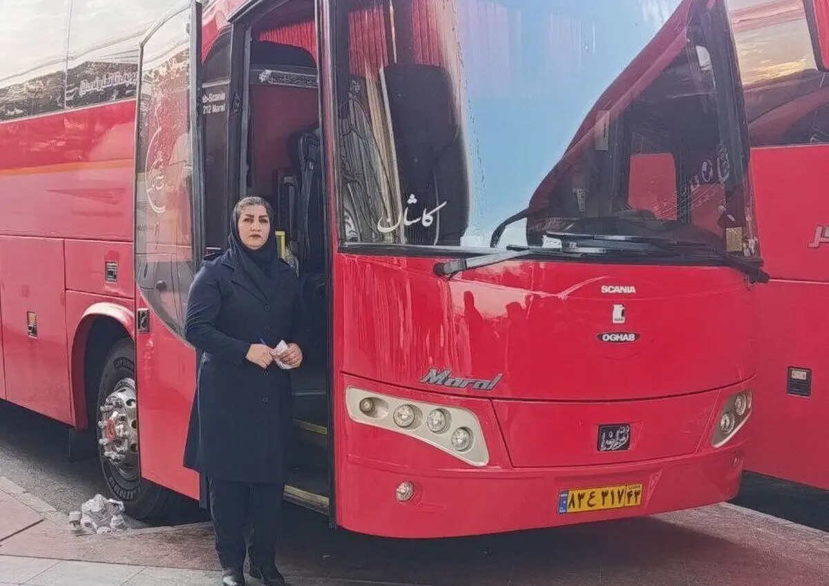 این زن، کاپیتان جاده‌های ایران است