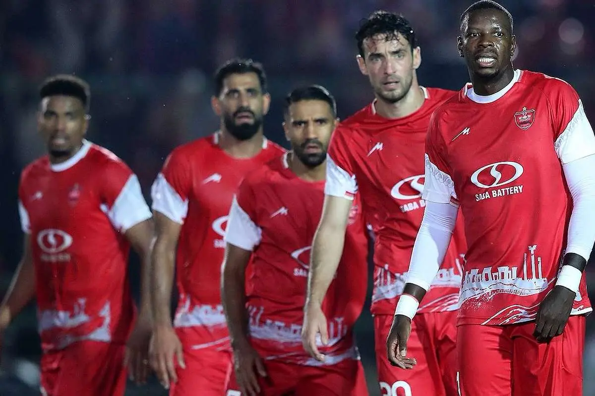 (عکس) جزئیات قراردادهای بازیکنان و کادرفنی پرسپولیس افشا شد