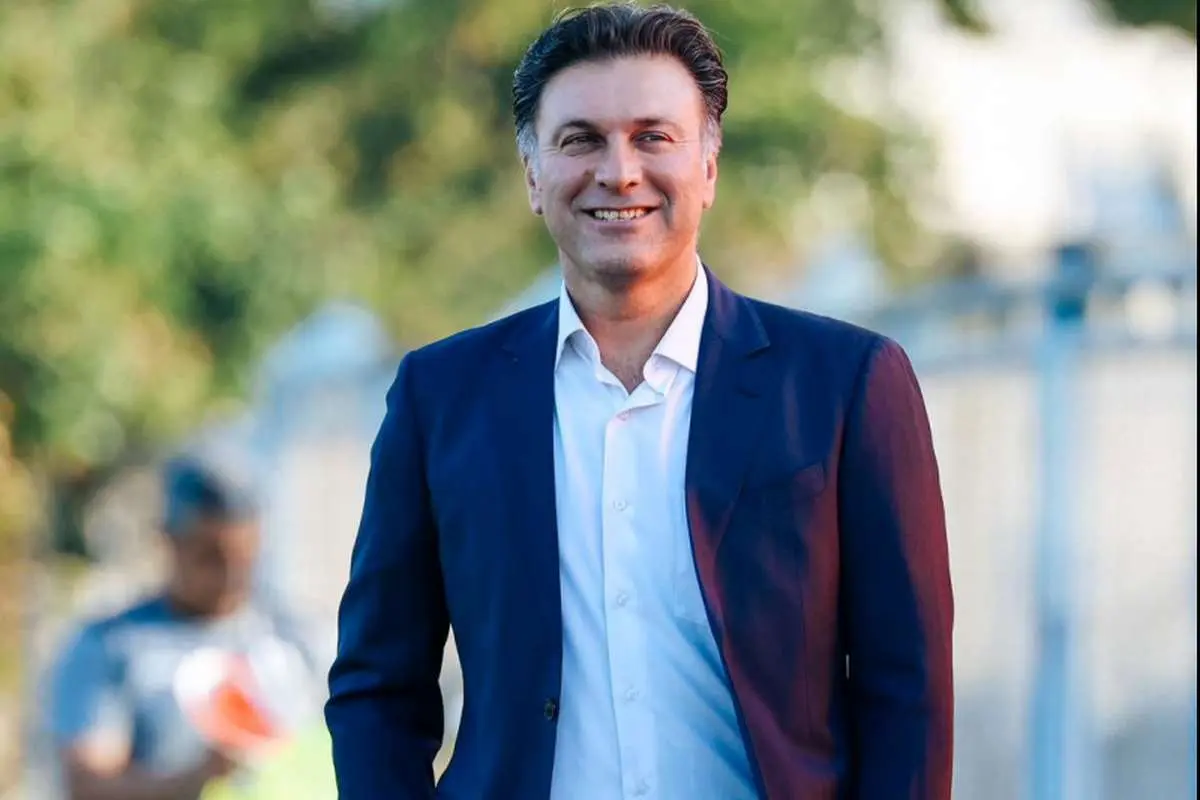 واکنش مدیرعامل تراکتور به افسردگی بازیکن این تیم!