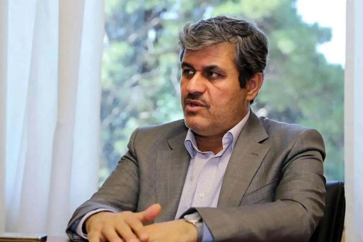 تاجگردون: مجلس تعرفه واردات خودرو را پایین خواهد آورد