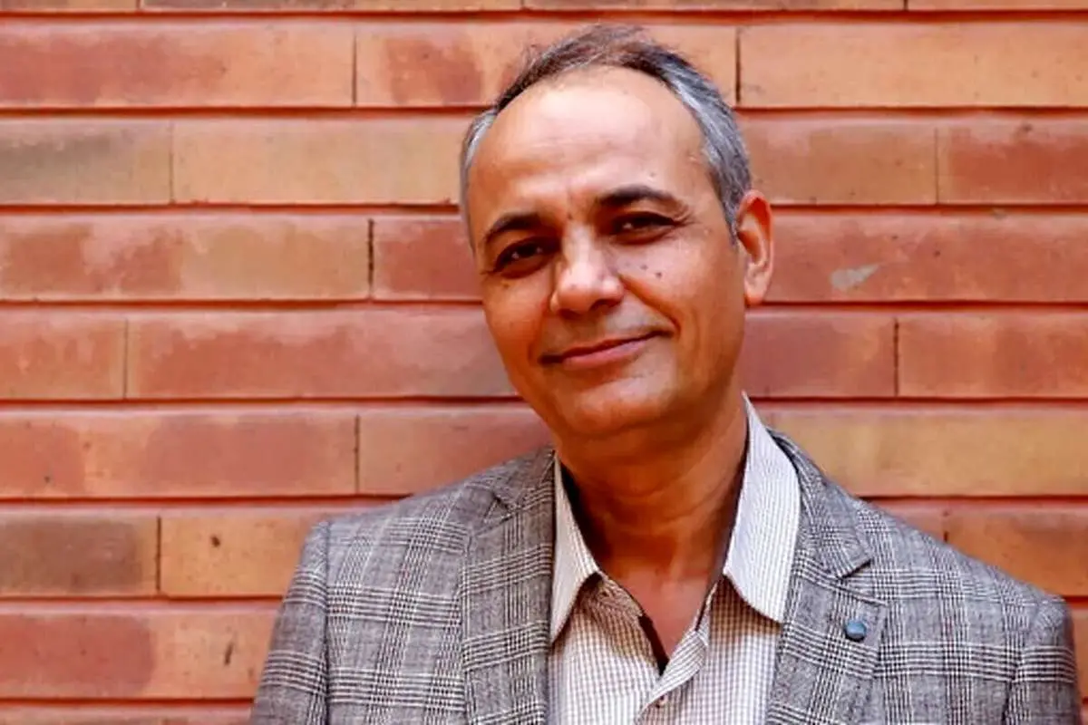 احمد زیدآبادی: مراکز تولیدِ بدون علت و دلیلِ بدترین نوع دود