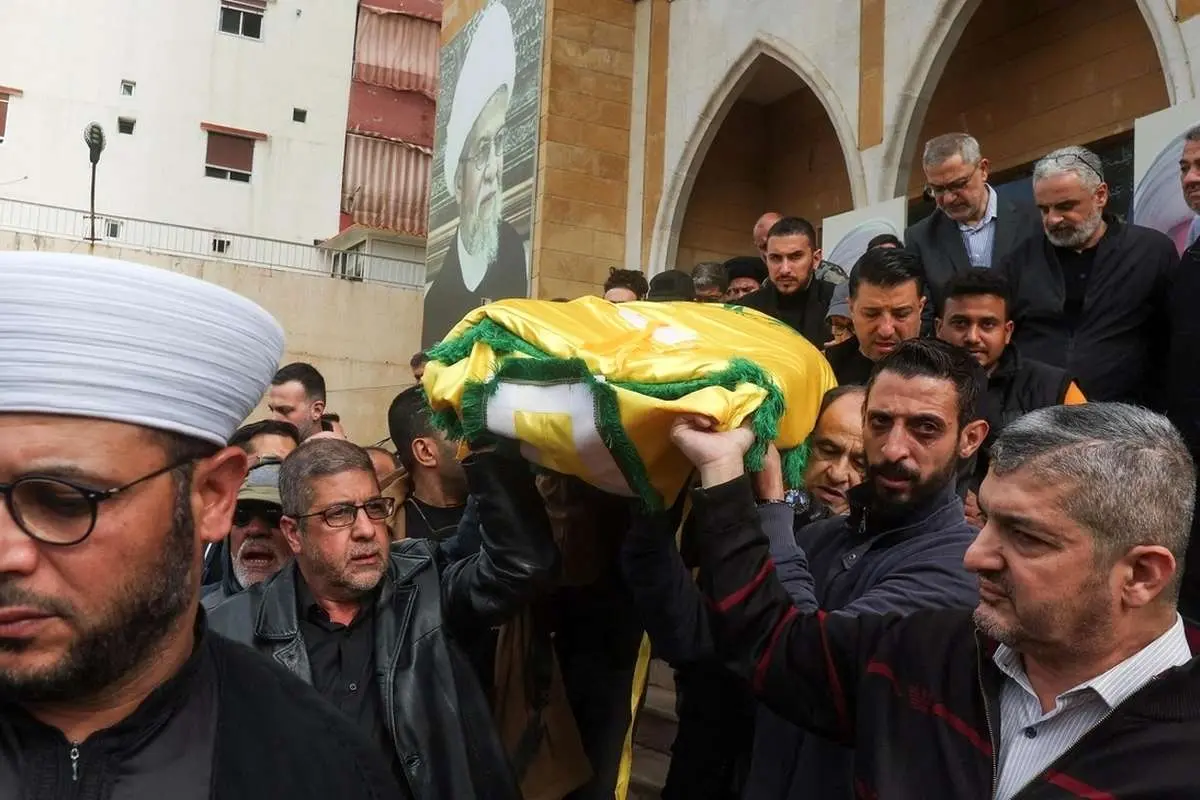 (ویدئو) تشییع پیکر محمد عفیف، مسئول اطلاعرسانی حزبالله لبنان