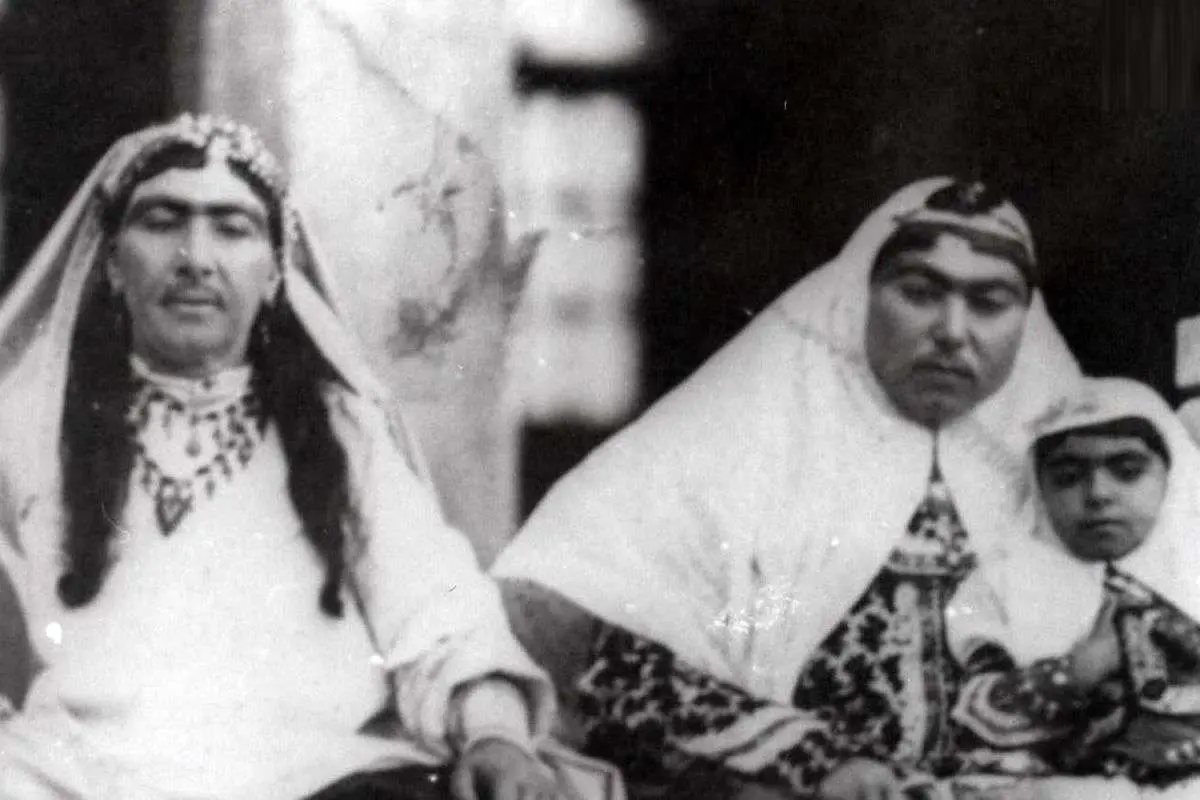 تصاویری از فیلخانۀ مبارکه و زنِ ریشدار تا سوگلی مشهور دربار