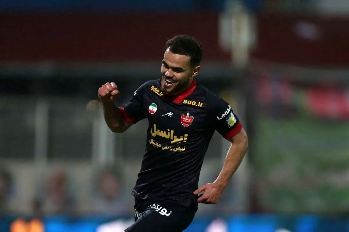 شرط جدید اوستون اورونوف برای پرسپولیسیها