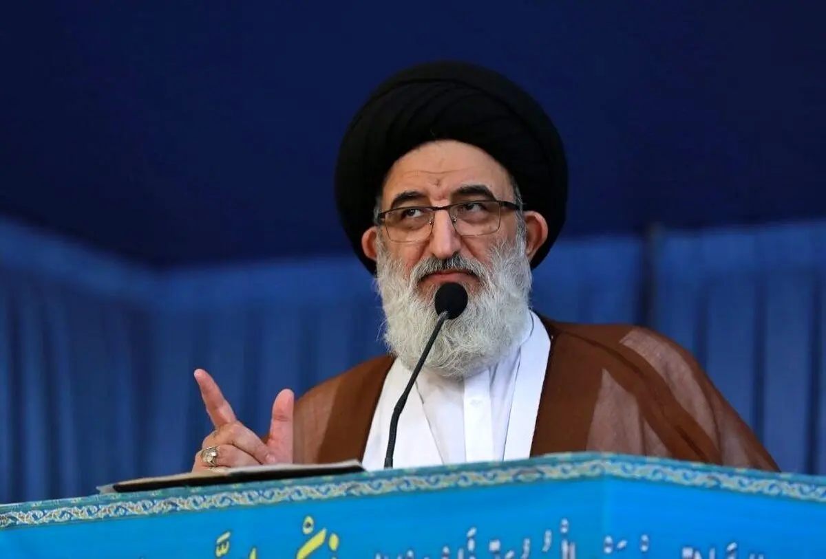نگرانی مجدد امام جمعه کرج از رفع فیلترینگ احتمالی: دشمن برای خودش محدودیت می‌گذارد،...