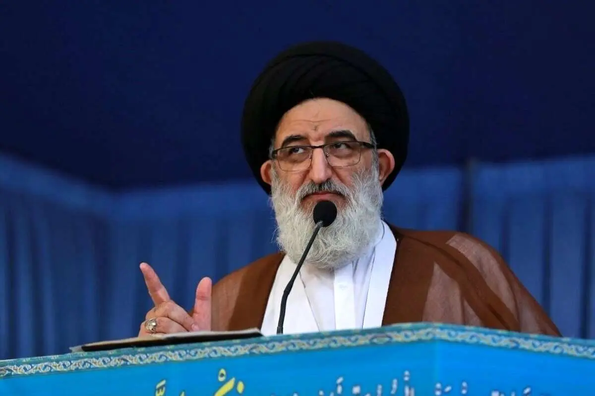 نگرانی مجدد امام جمعه کرج از رفع فیلترینگ احتمالی: دشمن برای خودش محدودیت میگذارد،...