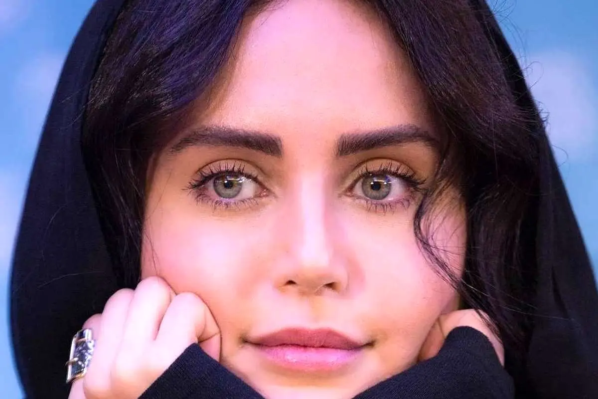 زندگی، عکسها و بیوگرافی الناز شاکردوست (تصویر)